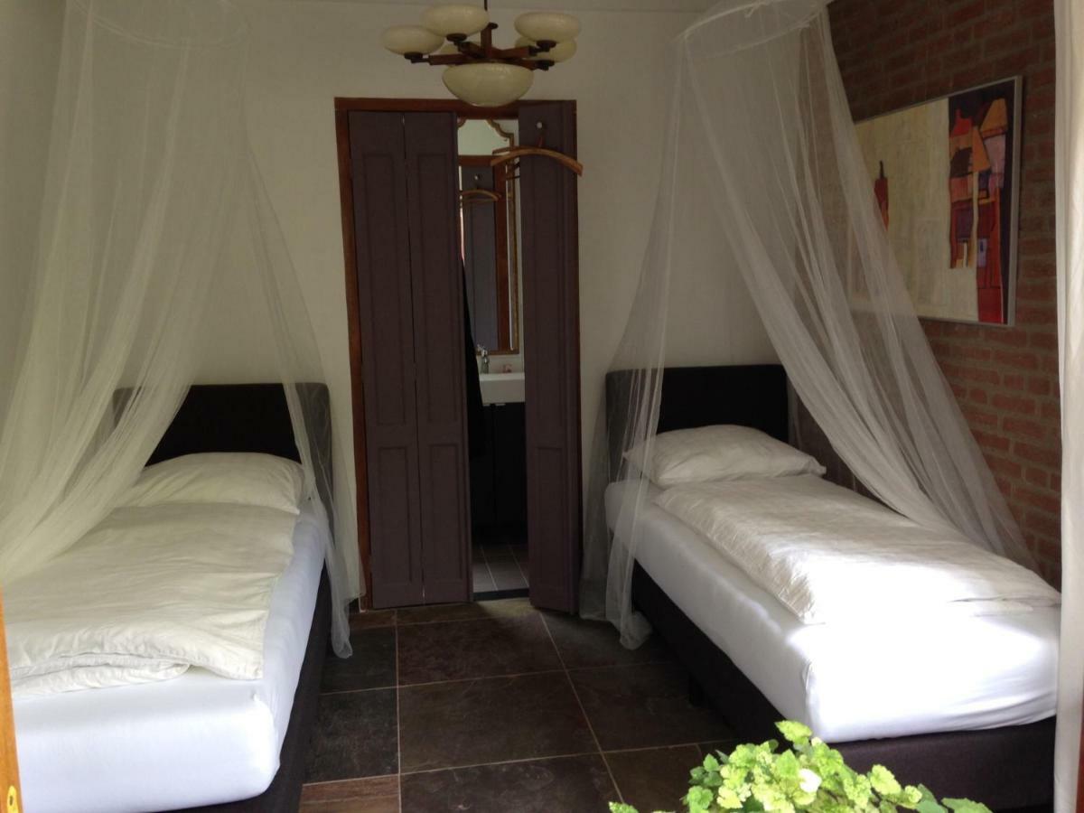 Bed and Breakfast Hofje7 Ґрусбек Екстер'єр фото